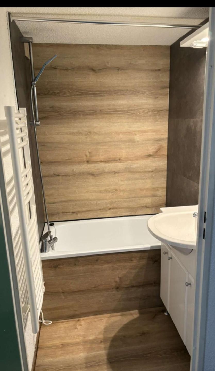 Le Duplex, Superbe Cocon Au Coeur Des Rousses, Tout Confort 5 Pers, Draps Inclus Ле-Русс Номер фото